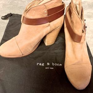 Rag & Bone Harrow Suede Ankle Boots in Tan. Size 6.5